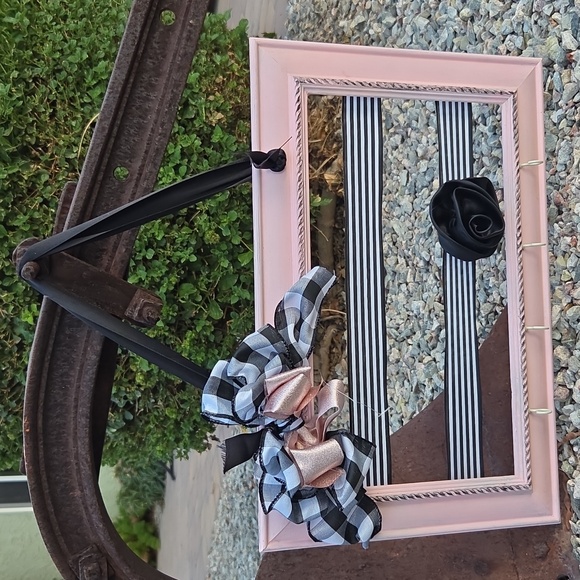 French Inspired Shabby Chic Hair Jewelry Holder Black White Pink - Picture 12 of 13
